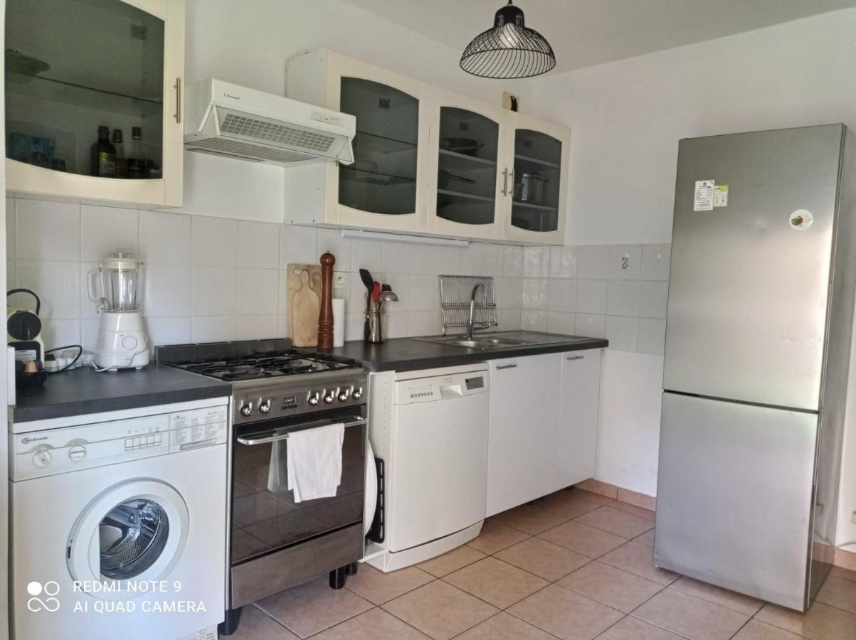Nice Apartment With Parking Balcon Casa Lyon فيليوربان المظهر الخارجي الصورة