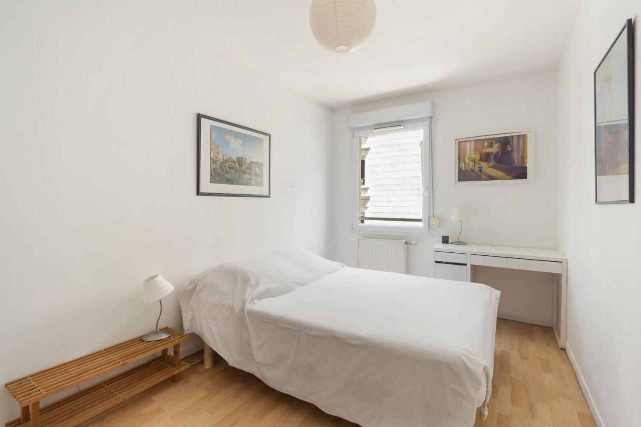 Nice Apartment With Parking Balcon Casa Lyon فيليوربان المظهر الخارجي الصورة